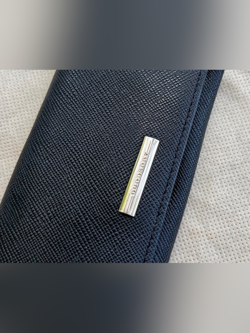 EUC!!! AUTHENTIC BURBERRY Black Leather Nova Check Key Case and card holder. - Picture 3 of 7